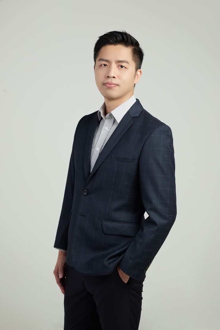 VMFIVE創辦人兼執行長丁俊 VMFIVE創辦人兼執行長丁俊