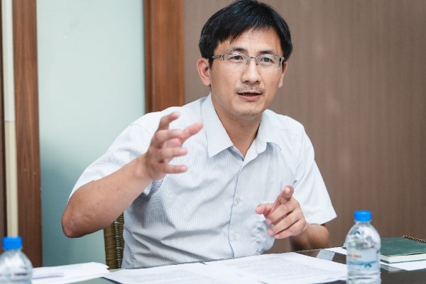 嘉義縣政府綜合規劃處資訊管理科科長顏義樺 表示:「AWS災難復原方案將系統恢復時間縮短到30至40分鐘,讓縣府能在災害時能迅速回應民眾的資訊查詢需求。」 嘉義縣政府綜合規劃處資訊管理科科長顏義樺 表示:「AWS災難復原方案將系統恢復時間縮短到30至40分鐘,讓縣府能在災害時能迅速回應民眾的資訊查詢需求。」